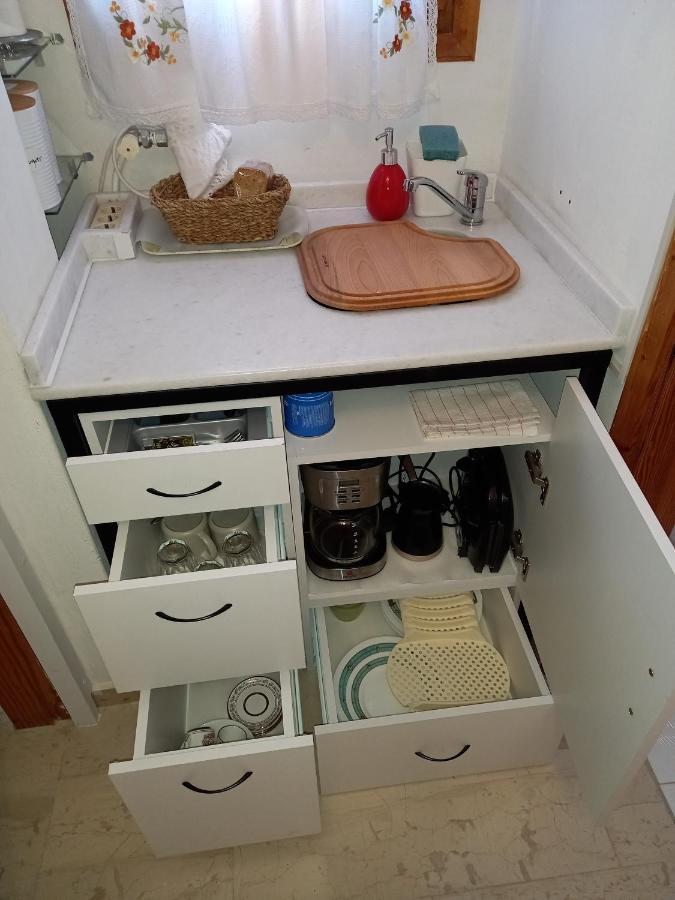 Vitina'S Little House Ξενοδοχείο Εξωτερικό φωτογραφία
