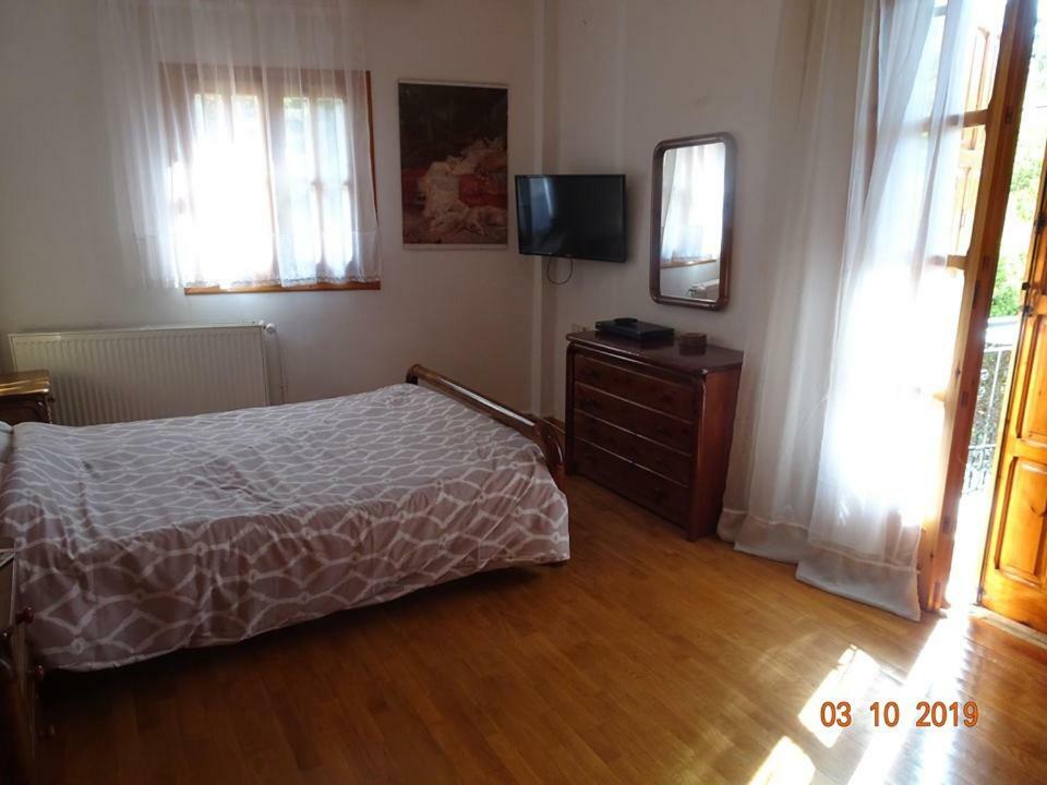 Vitina'S Little House Ξενοδοχείο Εξωτερικό φωτογραφία